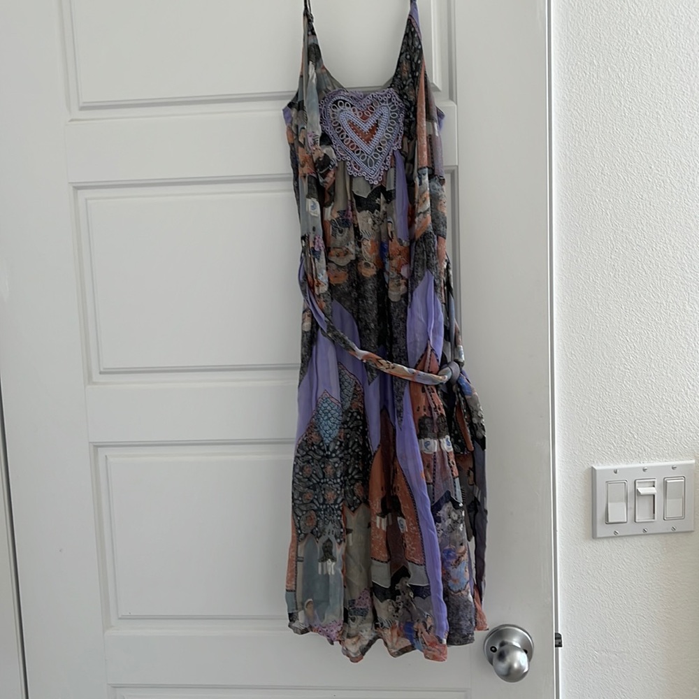 Patterned Dress with lace heart decal